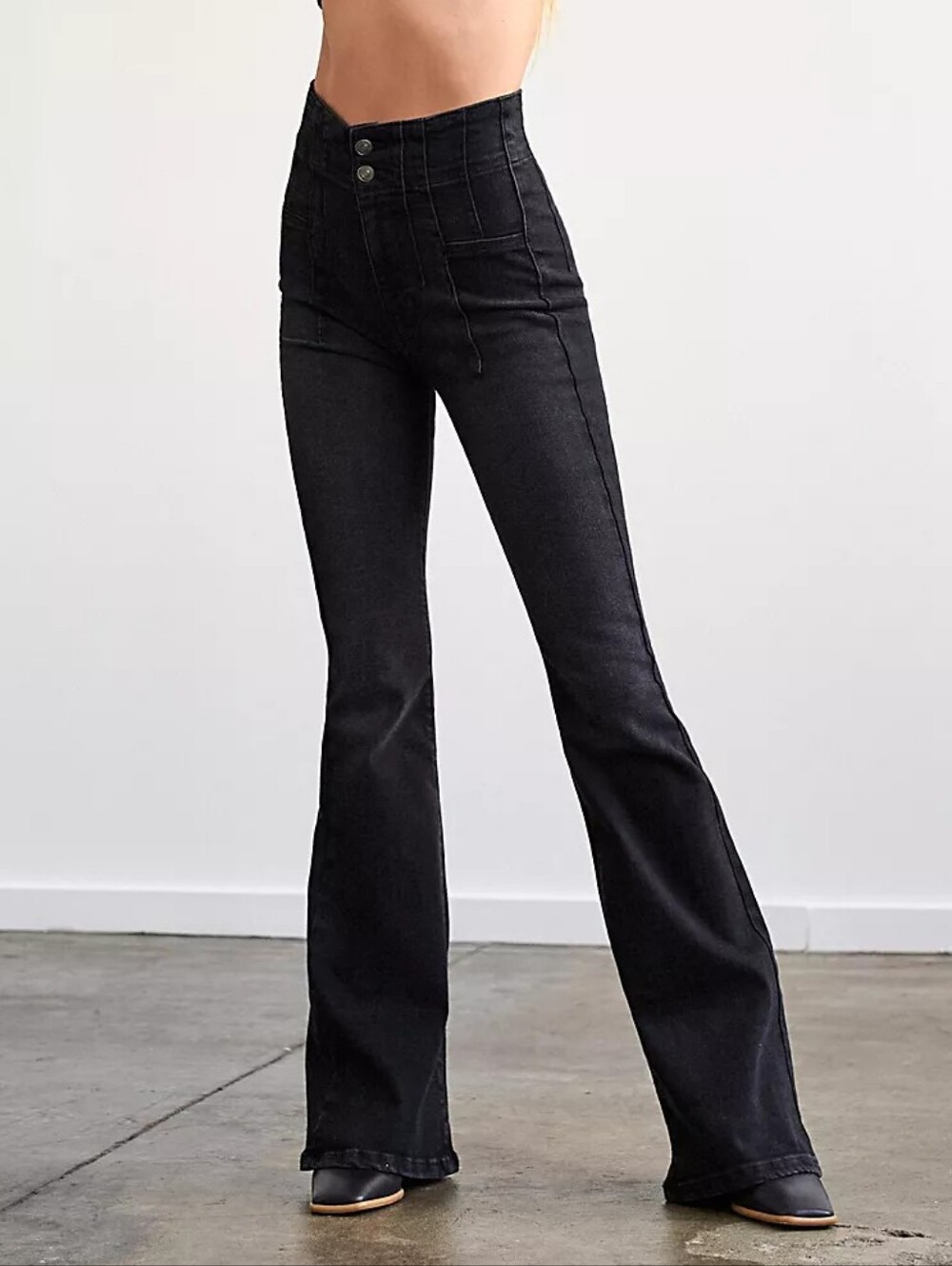 NWT We the Free Free People Black Onyx Jayde High Rise Flare Jeans Size 27